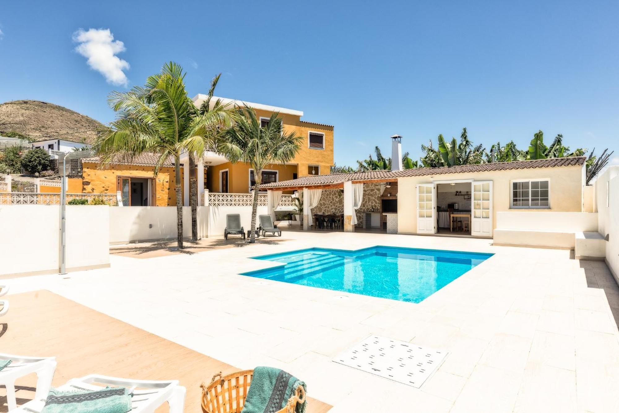 Casa Costa Molina En El Corazon Del Atlantico Hébergement de vacances *